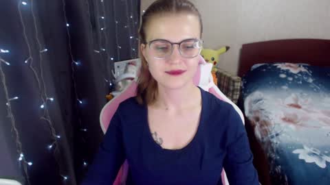 Snapshot of eva_orchid chatting on January 7, 3:44 pm Eva online show from January 7, 3:44 pm