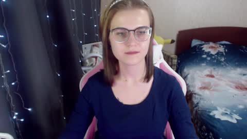 Snapshot of eva_orchid chatting on January 9, 4:06 pm Eva online show from January 9, 4:06 pm