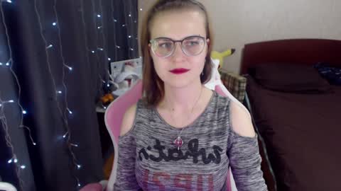 Snapshot of eva_orchid chatting on January 15, 4:00 pm Eva online show from January 15, 4:00 pm