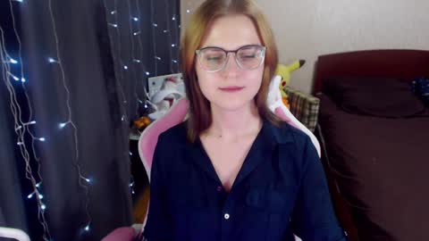 Snapshot of eva_orchid chatting on January 17, 1:46 pm Eva online show from January 17, 1:46 pm