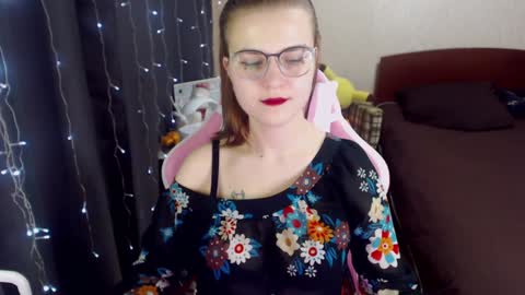 Snapshot of eva_orchid chatting on January 23, 1:02 pm Eva online show from January 23, 1:02 pm