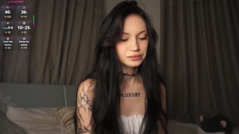 Eva online show from November 1, 4:42 pm