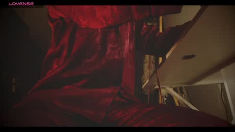 Snapshot of eva_quagmire chatting on April 4, 7:55 pm Eva online show from April 4, 7:55 pm