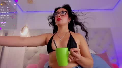 Eva online show from July 4, 7:42 pm