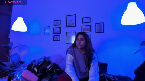Snapshot of eva_rosee_ chatting on December 3, 11:01 am Eva Emily online show from December 3, 11:01 am
