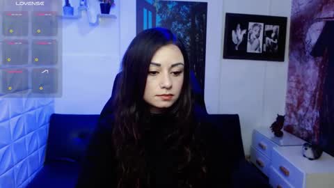 Snapshot of eva_rosell chatting on November 21, 2:27 pm Eva online show from November 21, 2:27 pm