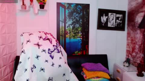 Snapshot of eva_rosell chatting on March 27, 2:50 pm Eva online show from March 27, 2:50 pm