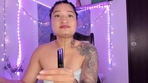 Eva  online show from March 4, 9:48 am