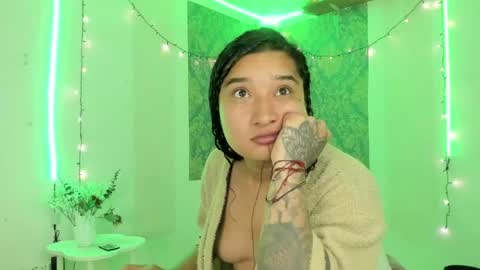 Eva  online show from May 16, 10:01 am