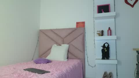 Eva Sin online show from May 3, 11:33 pm
