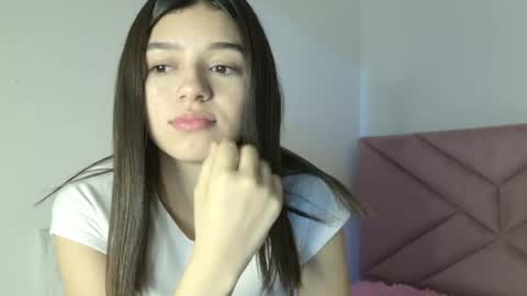 Eva Sin online show from May 8, 11:54 pm