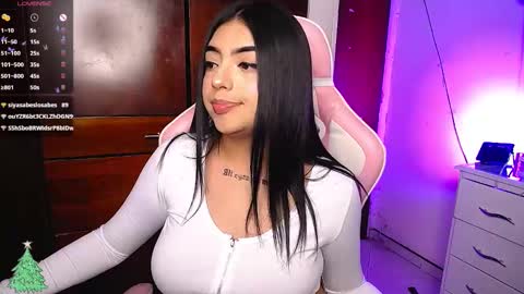 Snapshot of eva_six_ chatting on December 16, 10:03 pm Eva online show from December 16, 10:03 pm