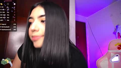 Snapshot of eva_six_ chatting on December 28, 2:11 am Eva online show from December 28, 2:11 am