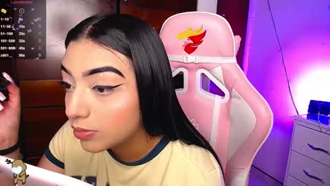 Snapshot of eva_six_ chatting on December 30, 11:17 pm Eva online show from December 30, 11:17 pm