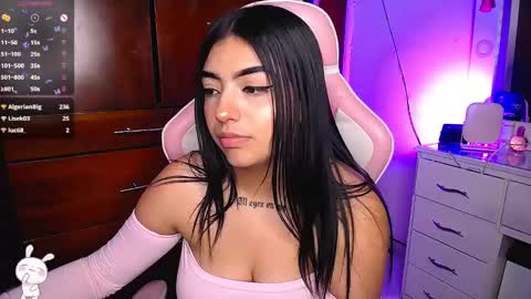 Snapshot of eva_six_ chatting on March 12, 1:03 am Eva online show from March 12, 1:03 am