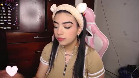 Snapshot of eva_six_ chatting on September 15, 10:10 pm Eva online show from September 15, 10:10 pm