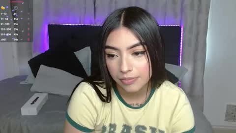 Snapshot of eva_six_ chatting on October 2, 4:25 pm Eva online show from October 2, 4:25 pm