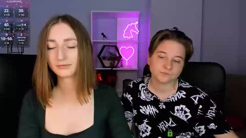 Snapshot of eva_smiith_ chatting on October 3, 6:32 am Eva online show from October 3, 6:32 am