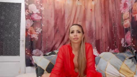 Snapshot of eva_sweetyx chatting on May 11, 5:54 pm Eva online show from May 11, 5:54 pm