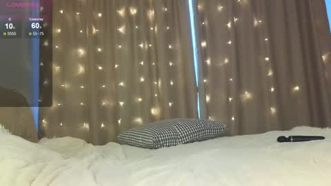 Hello Im Eva online show from December 23, 9:59 am