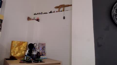 MISS EVY online show from January 14, 5:13 am