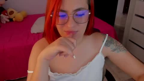Snapshot of eva_xox chatting on April 20, 3:04 pm Eva online show from April 20, 3:04 pm