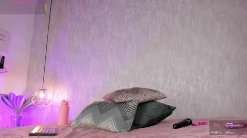 Snapshot of eva_zc chatting on October 1, 7:42 pm Eva online show from October 1, 7:42 pm