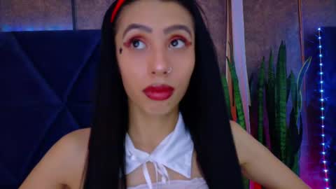 Snapshot of evaa_cloee chatting on October 30, 4:36 am EVA CLOEE online show from October 30, 4:36 am