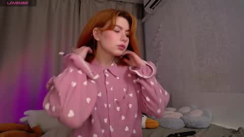 Snapshot of evaa_moonn_ chatting on September 14, 11:26 pm Eva online show from September 14, 11:26 pm
