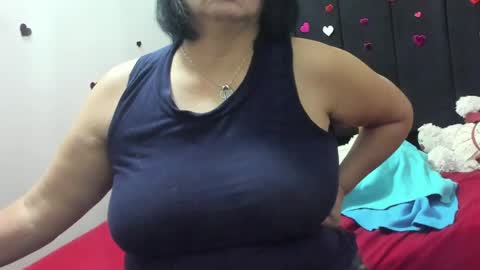 Eva online show from May 17, 9:44 pm