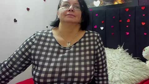 Eva online show from May 18, 3:51 pm
