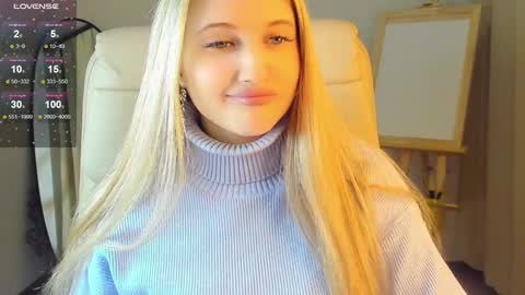 Snapshot of evacadooo chatting on January 4, 2:25 am Eva online show from January 4, 2:25 am