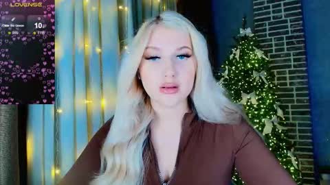 Eva  online show from December 20, 10:22 am