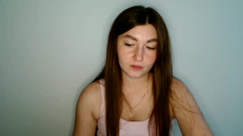 Snapshot of evachaturbatte chatting on June 25, 6:23 pm Evachaturbatte online show from June 25, 6:23 pm