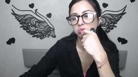 EvaClarkk online show from May 28, 7:05 am