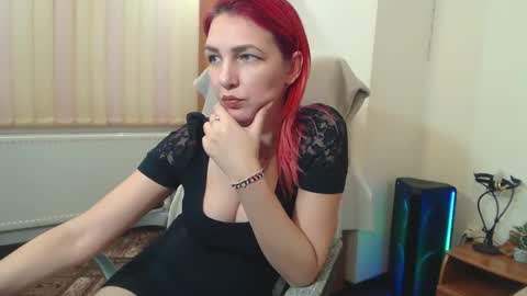 Snapshot of evadesireone chatting on February 2, 2:45 pm EvadesireONE online show from February 2, 2:45 pm