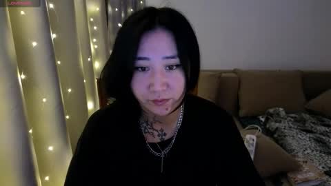 Eva online show from November 16, 4:01 pm