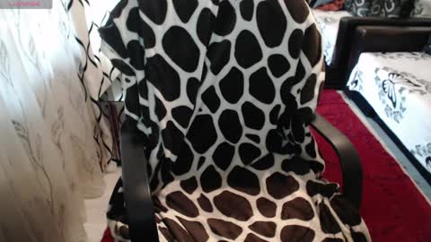 Snapshot of evadream1 chatting on March 30, 10:27 am EVADREAM online show from March 30, 10:27 am