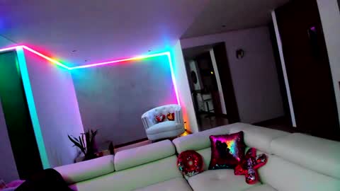 Snapshot of evagomez chatting on November 3, 3:41 am Eva Gomez online show from November 3, 3:41 am