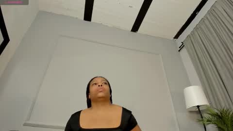 Snapshot of evahalston chatting on March 24, 3:44 am evahalston online show from March 24, 3:44 am