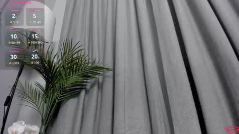 Snapshot of evahalston chatting on March 29, 7:36 pm evahalston online show from March 29, 7:36 pm