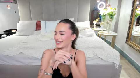 Eva K online show from February 24, 4:43 am