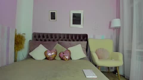 Eva online show from October 10, 3:16 am