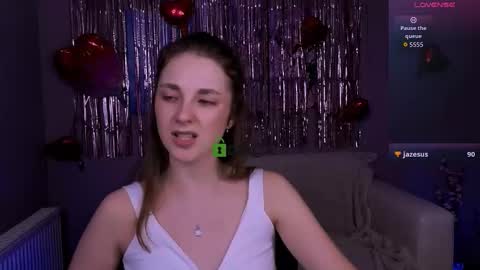 Snapshot of evaloveless chatting on February 17, 3:14 am eva loves you online show from February 17, 3:14 am