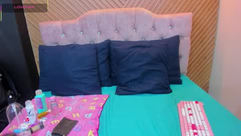 Eva online show from January 15, 5:49 pm