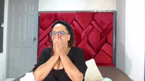 Snapshot of evamills1 chatting on March 5, 8:42 pm Eva Mills online show from March 5, 8:42 pm