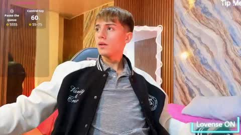 evan_tay online show from May 20, 3:02 am