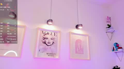 Evan voss  help me get 200 likesindependent model online show from September 25, 10:35 pm