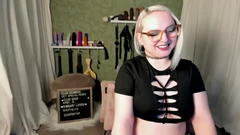 Evan Harlowe online show from March 27, 10:20 pm