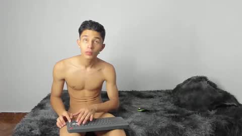 Evans collins24 online show from December 19, 7:29 am